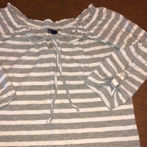 GAP Pullover 3/4 Sleeve Gray Striped Pullover Top